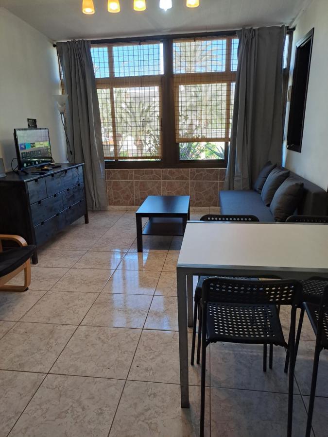 Primavera Appartement Tot 7 Personen Ideaal Voor Backpackers 아로나 외부 사진