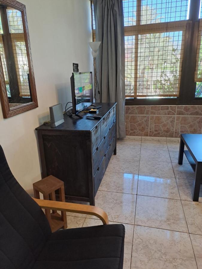 Primavera Appartement Tot 7 Personen Ideaal Voor Backpackers 아로나 외부 사진
