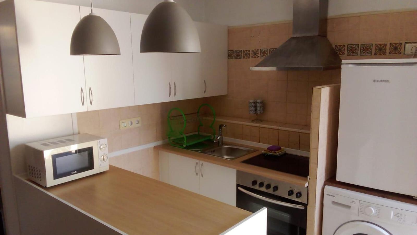 Primavera Appartement Tot 7 Personen Ideaal Voor Backpackers 아로나 외부 사진